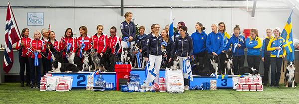 Suomi palasi kultakantaan joukkuekilpailussa, kun kaksista edellisistä PM-kilpailuista 2018 ja 2019 tuloksena olivat hopea- ja pronssimitalit. Tänä vuonna hopeaa sai Norja ja pronssia Ruotsi. Kuva: Aino Pikkusaari