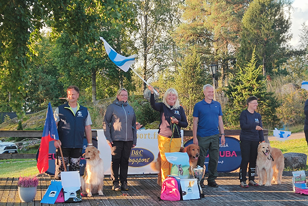 Vas. hopeamitalistit Miroslav Pospisil ja Felicita Amijon Star, keskellä voittajat Minna Tapojärvi ja Tallivahdin Mirakelmann, oik. pronssimitalistit Lili Scarpellini ja Gipstern Jola.