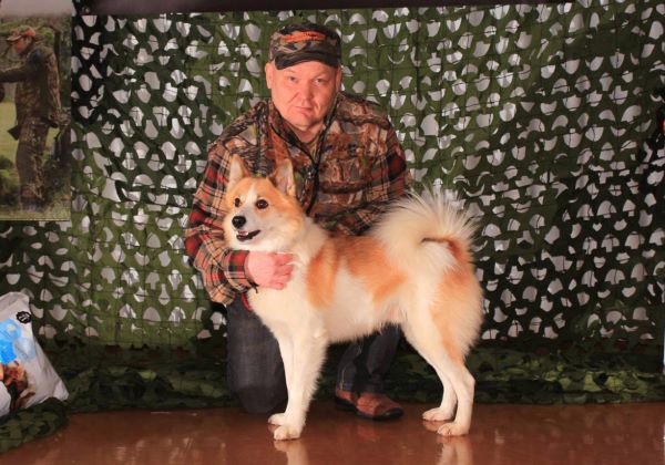 Mauri Kumpulaisella on ollut monta muistoihin jäänyttä tapahtumaa Onnin kanssa. Kuva on SM-kilpailuista Oulusta 2015. Kuva: Elisa Niskanen